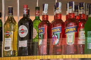 イタリアの食前酒のマルティーニ！