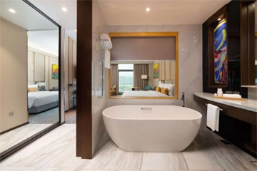 �ե���ۥƥ�åǥ�å��������ӥ塼2�ʥ��᡼����