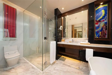 �ե���ۥƥ�åǥ�å��������ӥ塼3�ʥ��᡼����