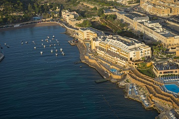 Marina%20Hotel%20Corinthia%20Beach%20Resort/viewingmalta.com%20