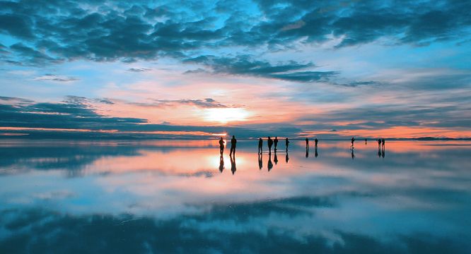 ウユニ塩湖の写真