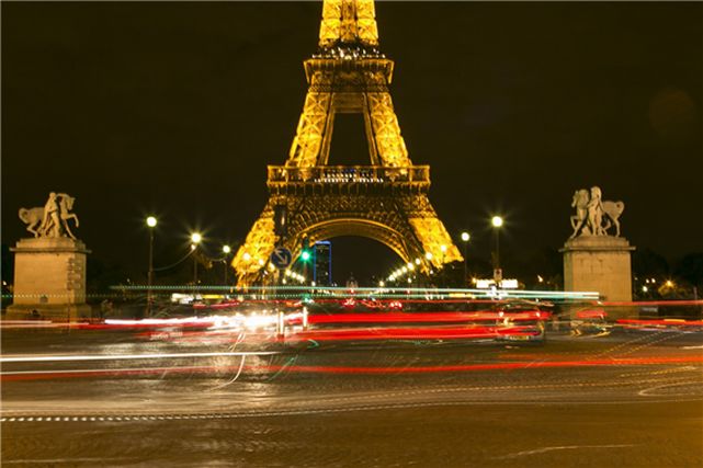 フランス・パリの夜景